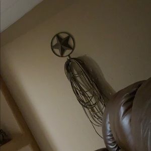 Meet your Posher, Roxann